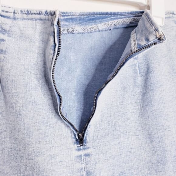 Wild Fable Daisy Floral Embroidered Denim Mini Jean Skirt Women's Size 12 - Picture 6 of 9